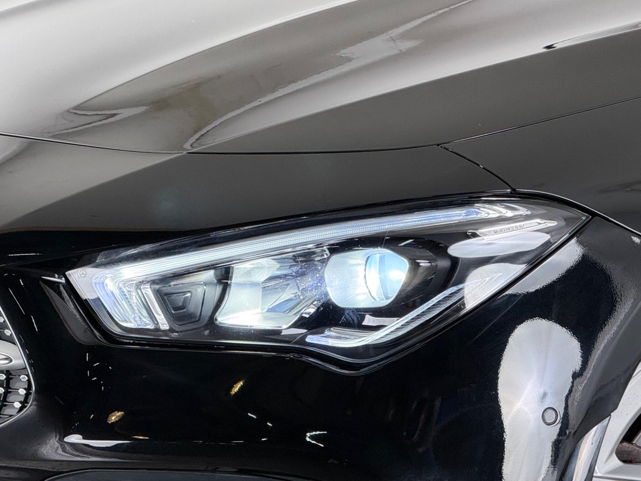 Mercedes-Benz Cla view 8