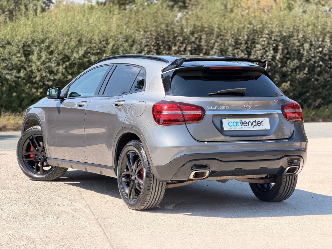 Mercedes-Benz Gla view 6