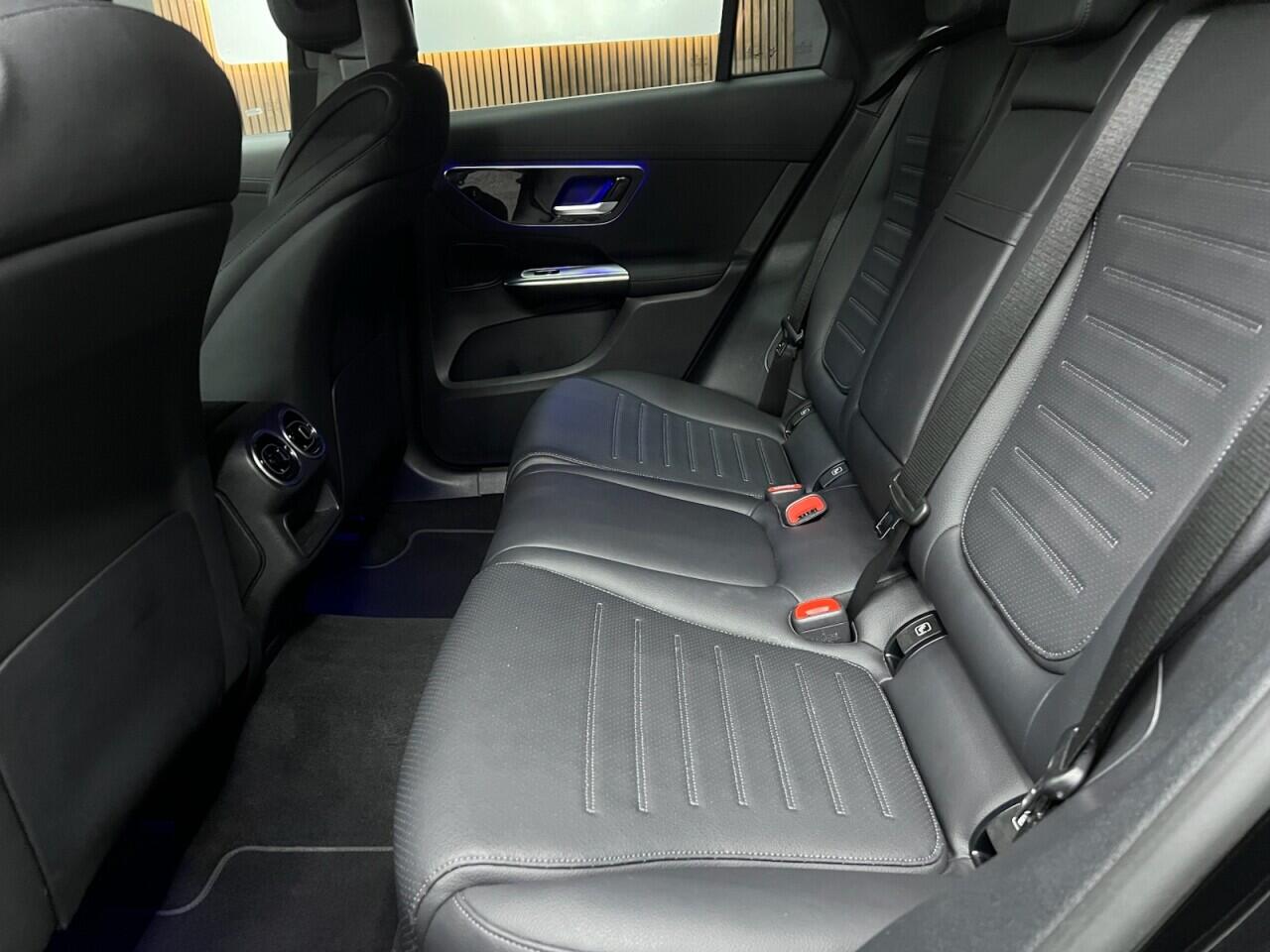 Mercedes-Benz GLC view 45