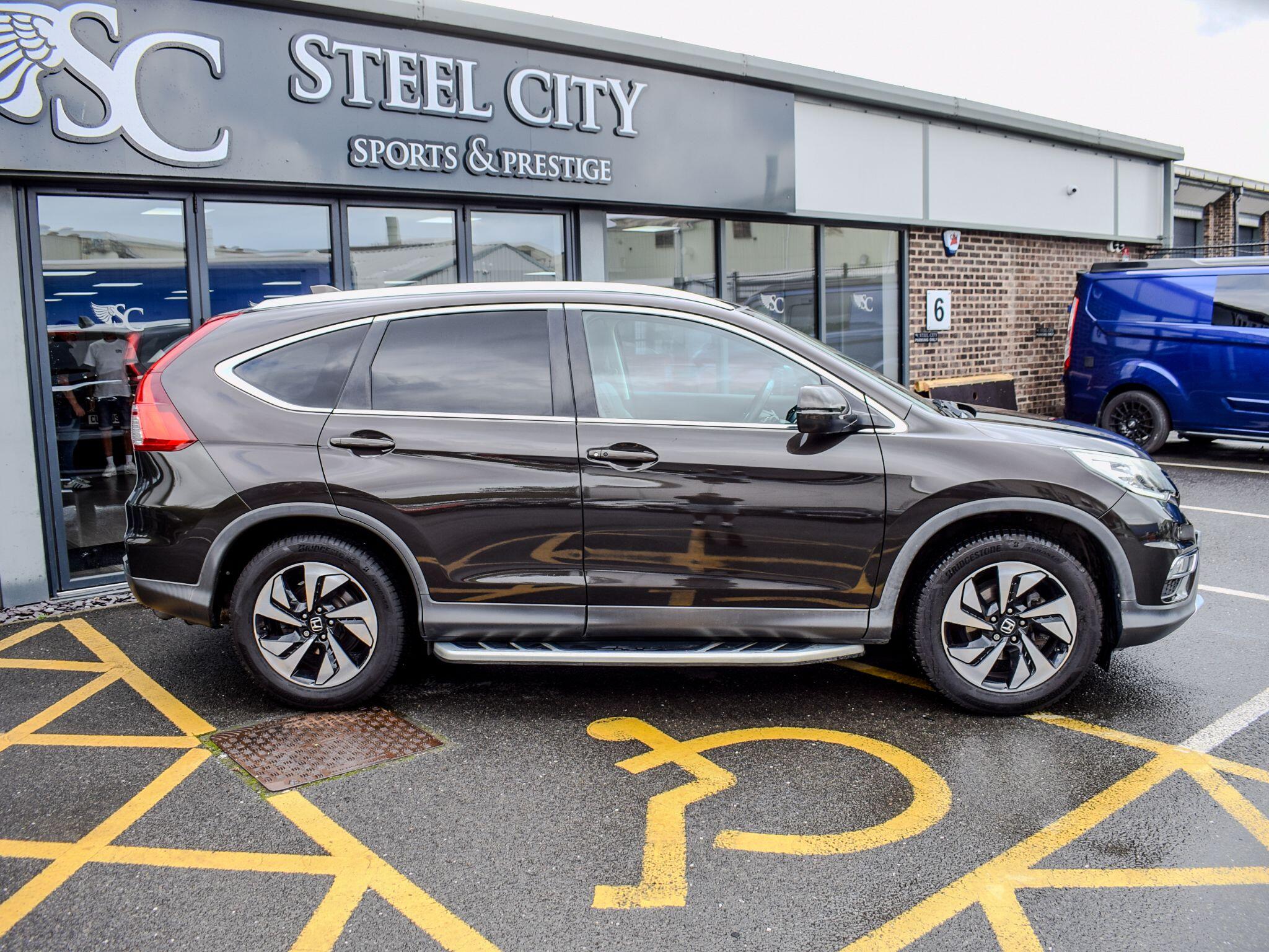 Honda CR-V view 4