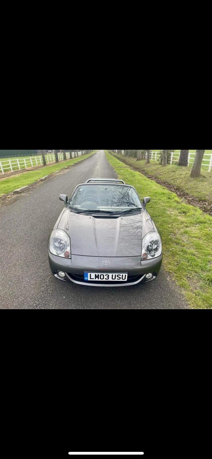 Toyota MR2