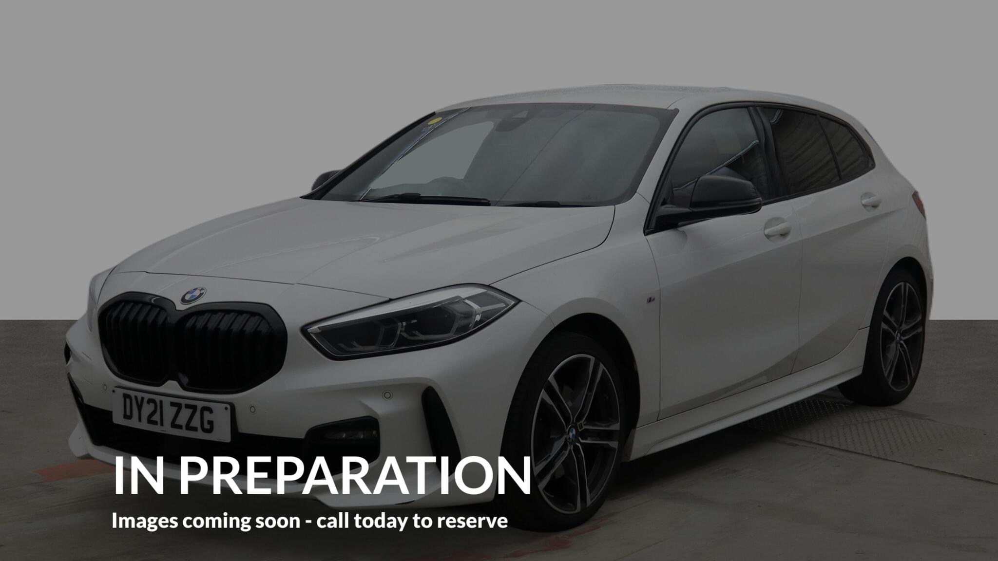 BMW 1 Series view 2