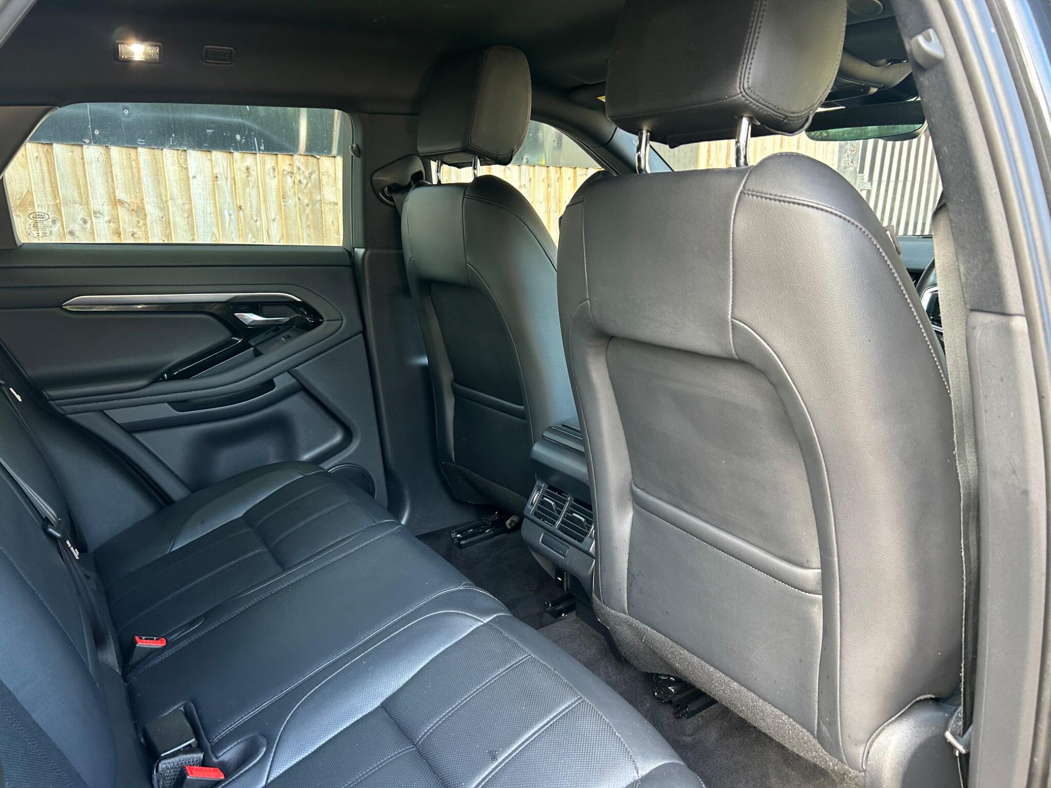 Land Rover Range Rover Evoque view 31