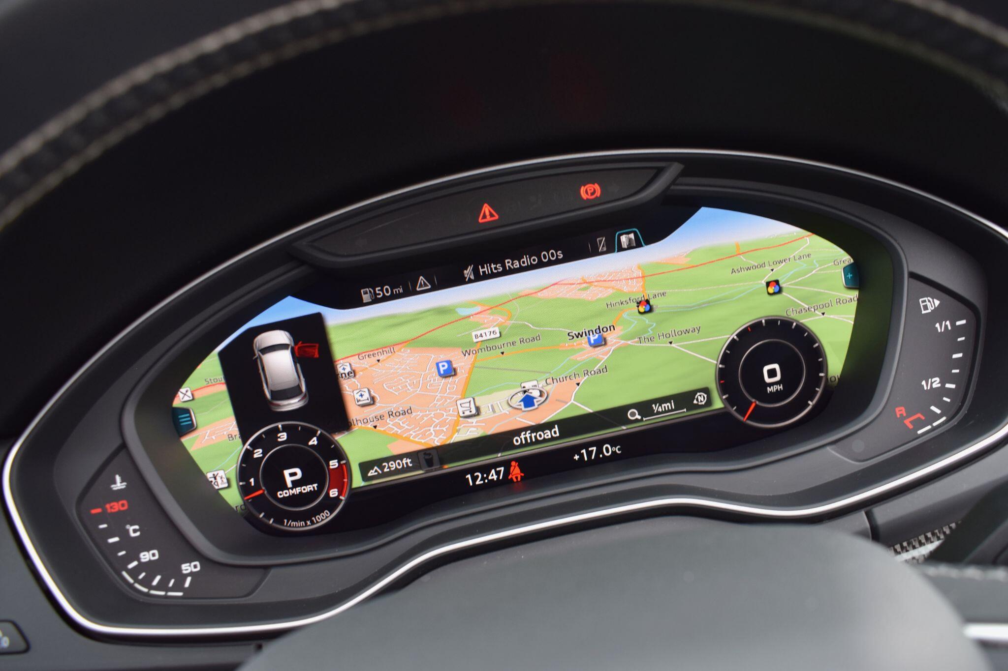 Audi SQ5 view 26