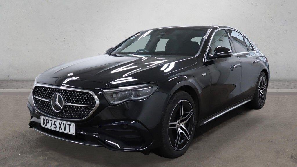 Mercedes-Benz E-Class view 3