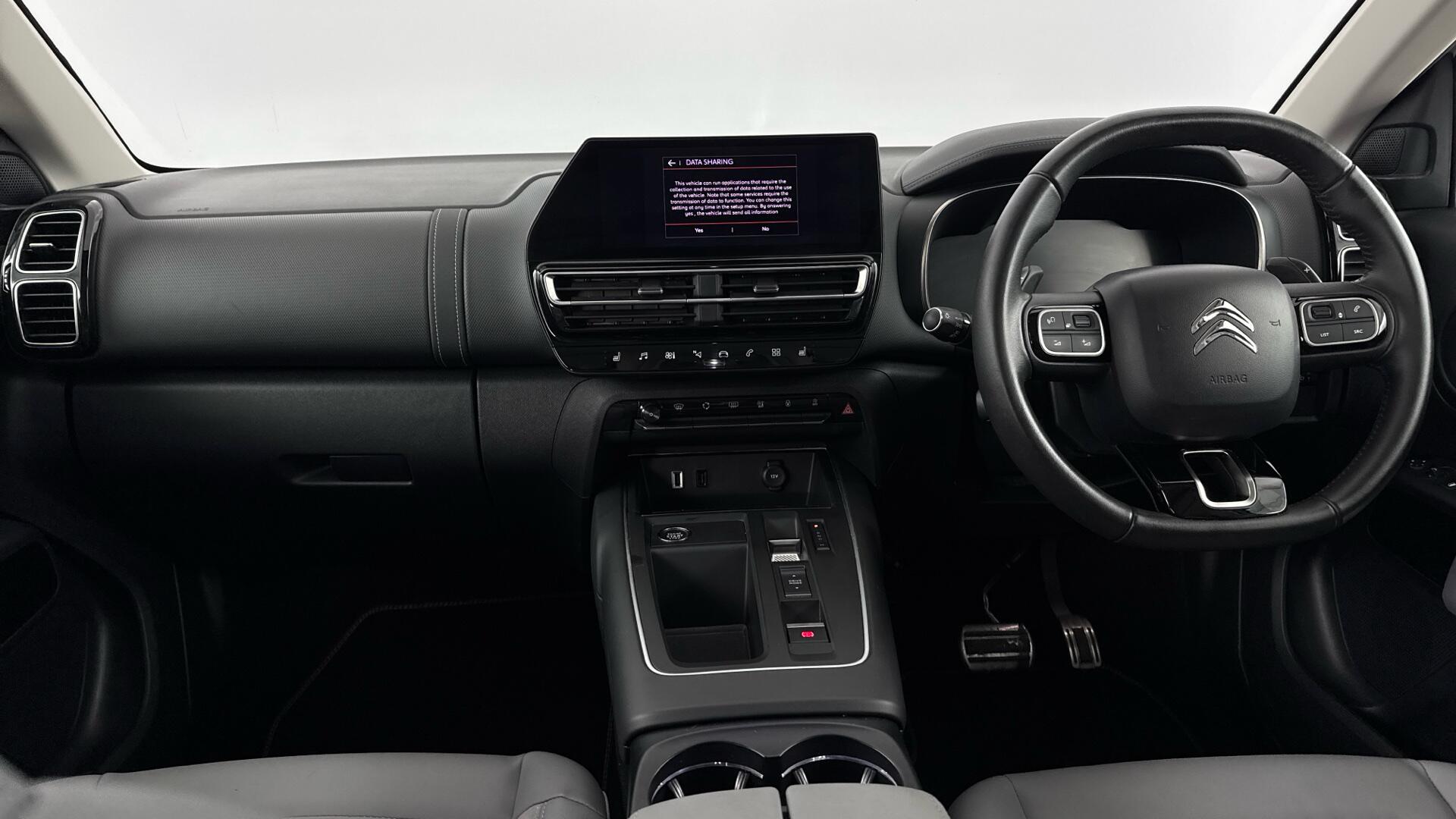 Citroen C5 Aircross view 11