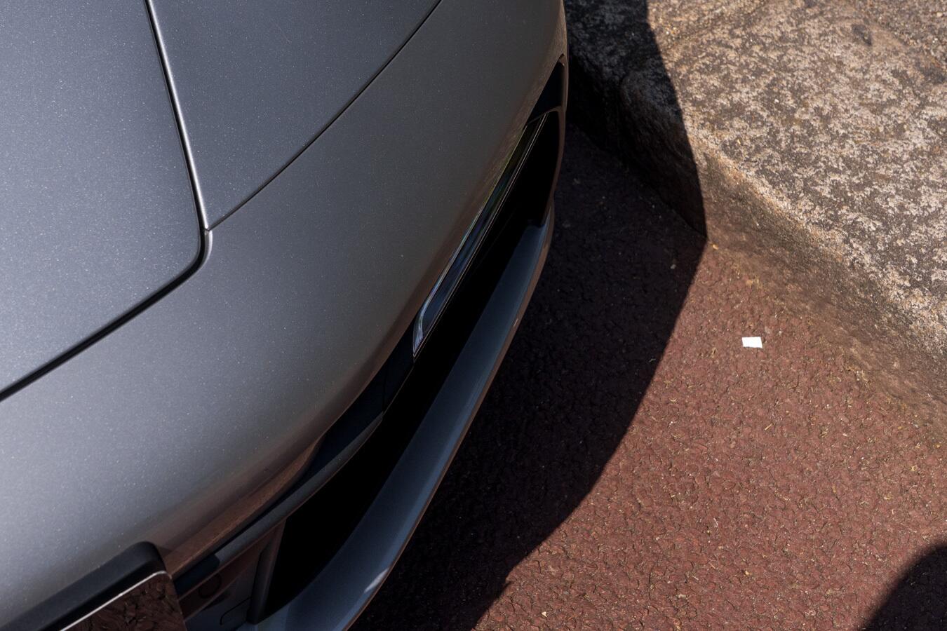Porsche 911 view 14