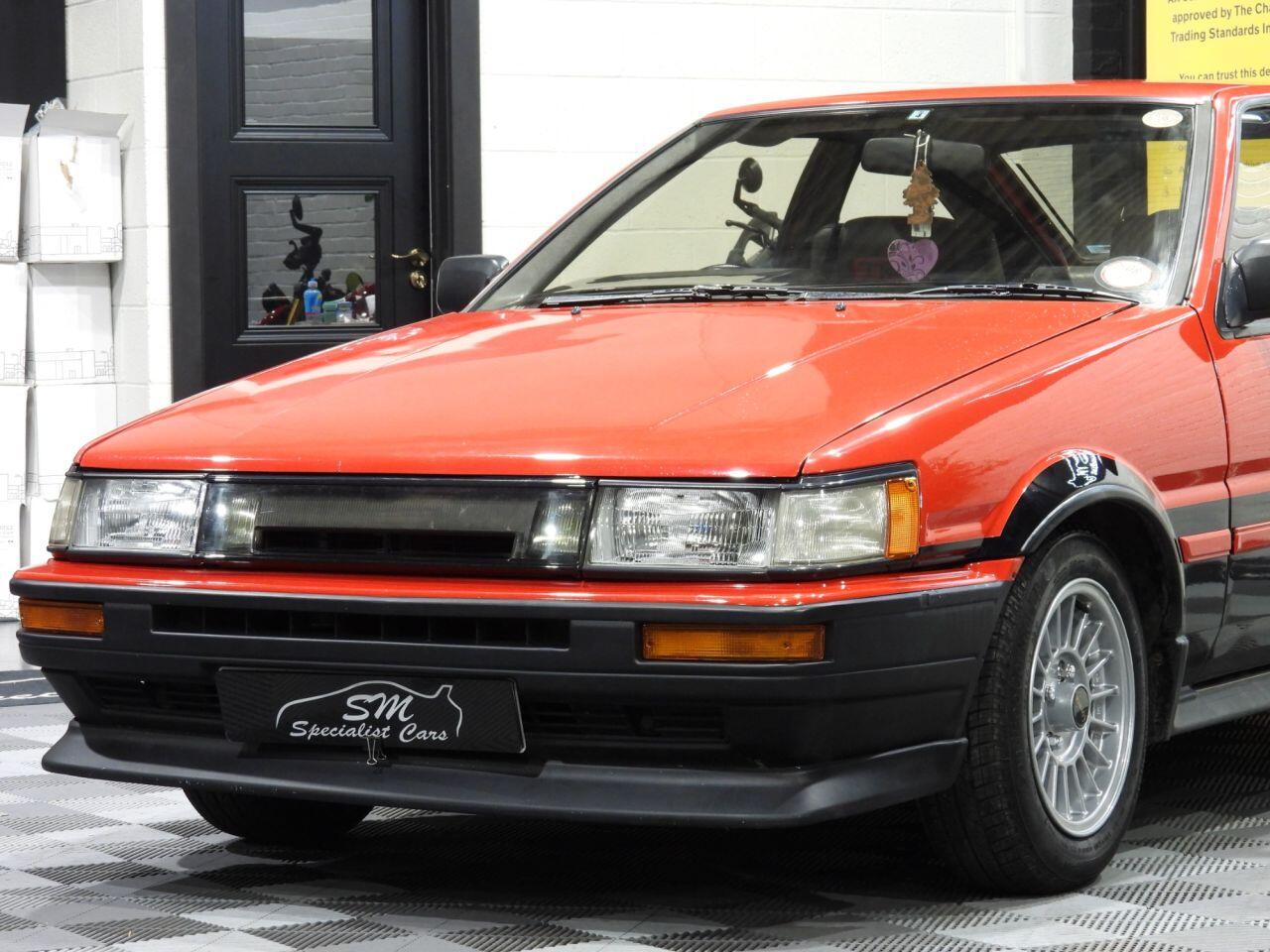 Toyota Corolla view 14