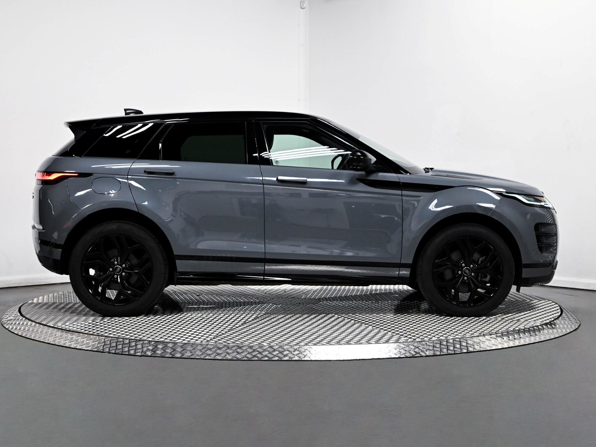 Land Rover Range Rover Evoque view 24