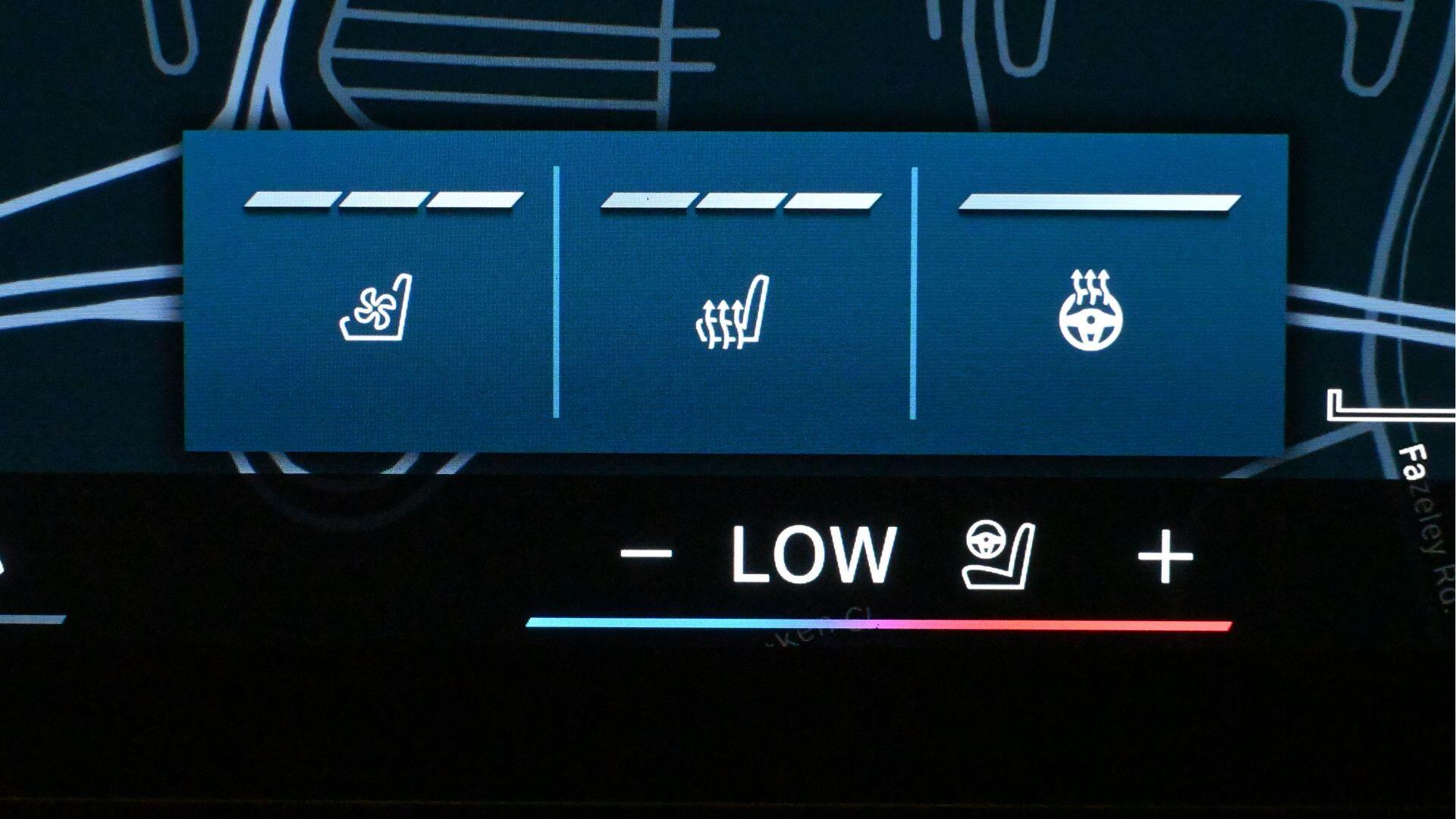 BMW XM view 24