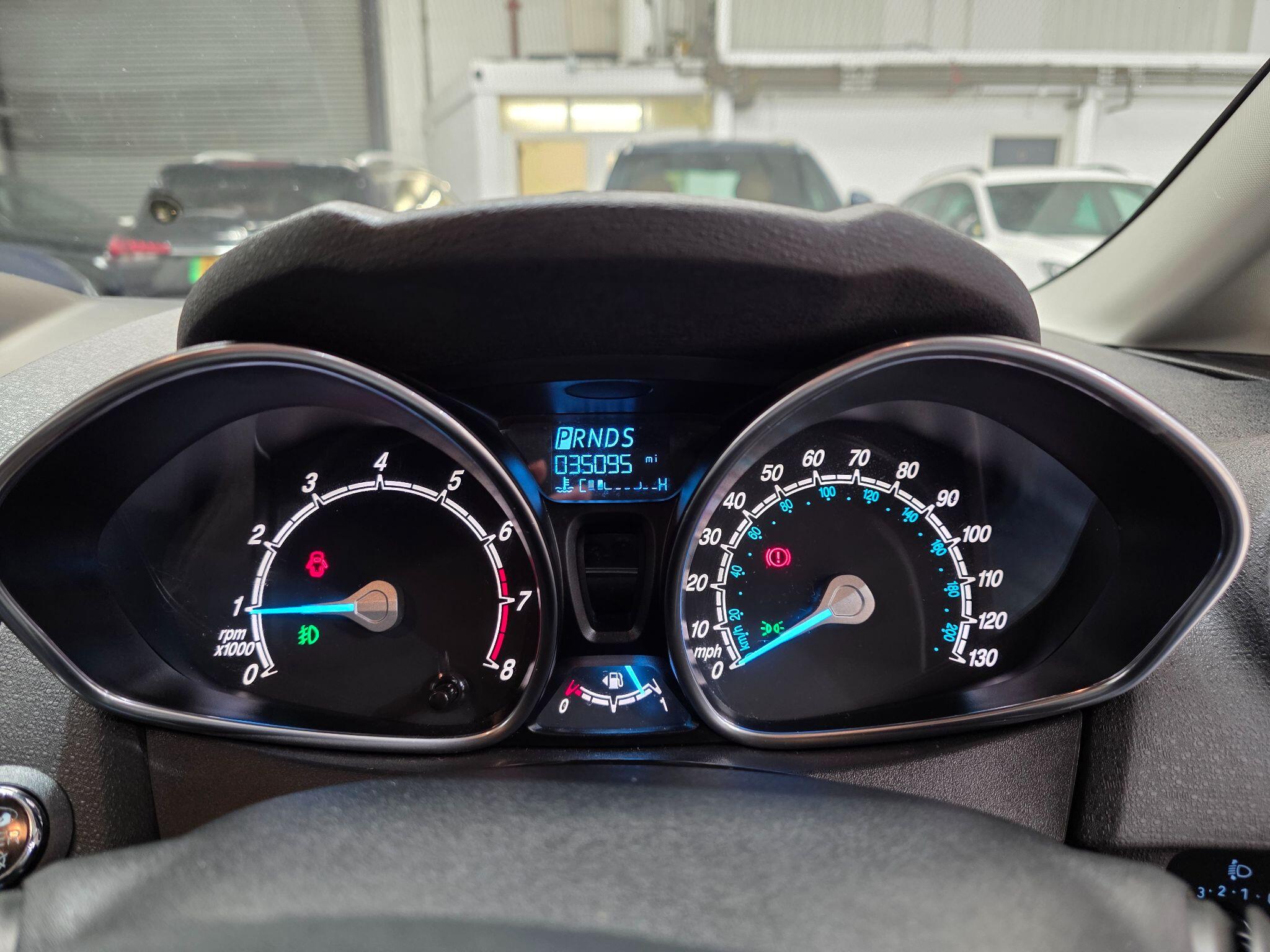Ford Fiesta view 11