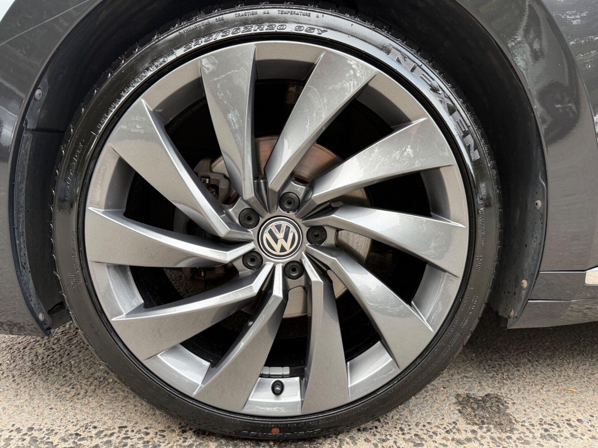Volkswagen Arteon view 61