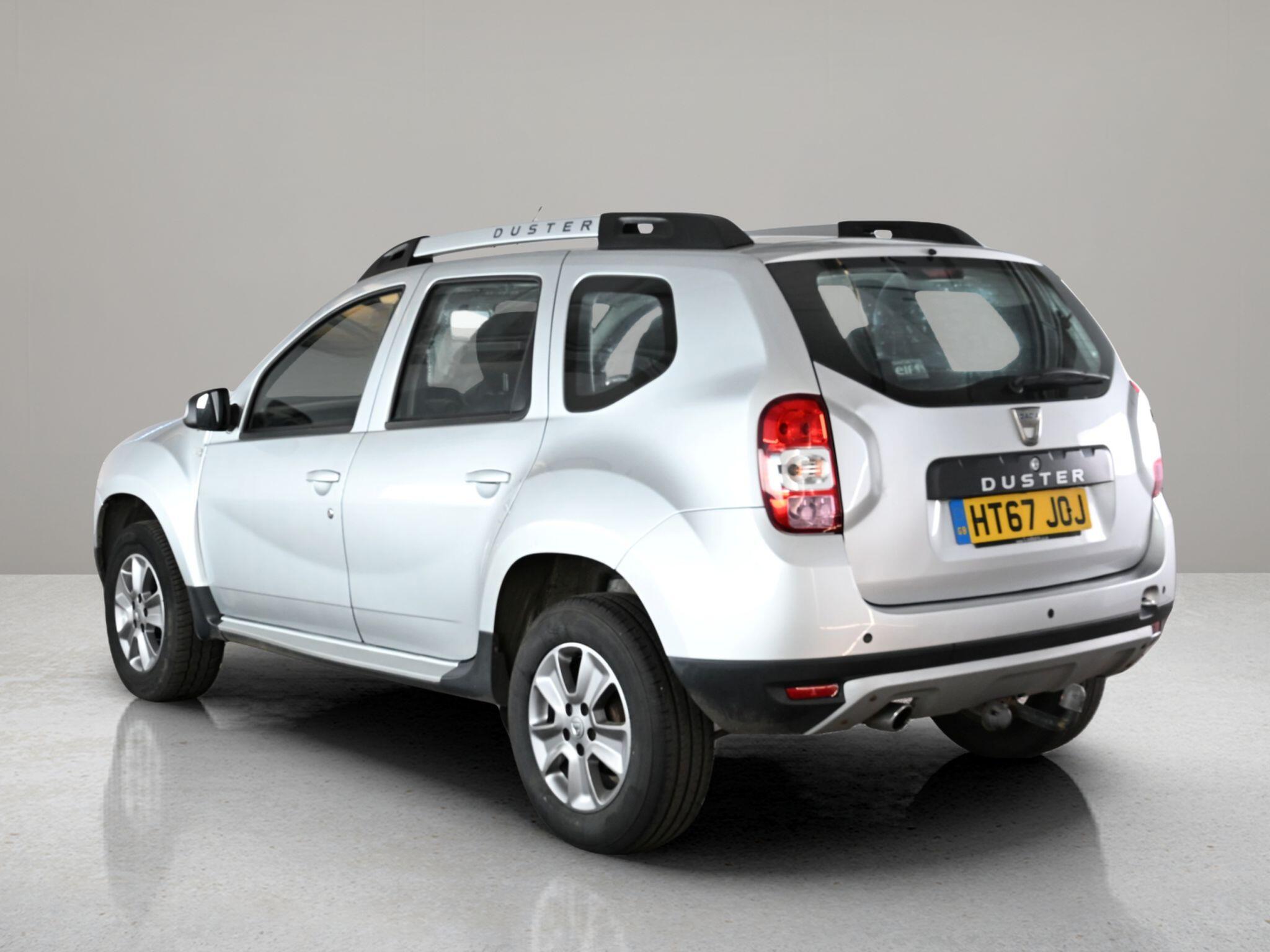 Dacia Duster view 3