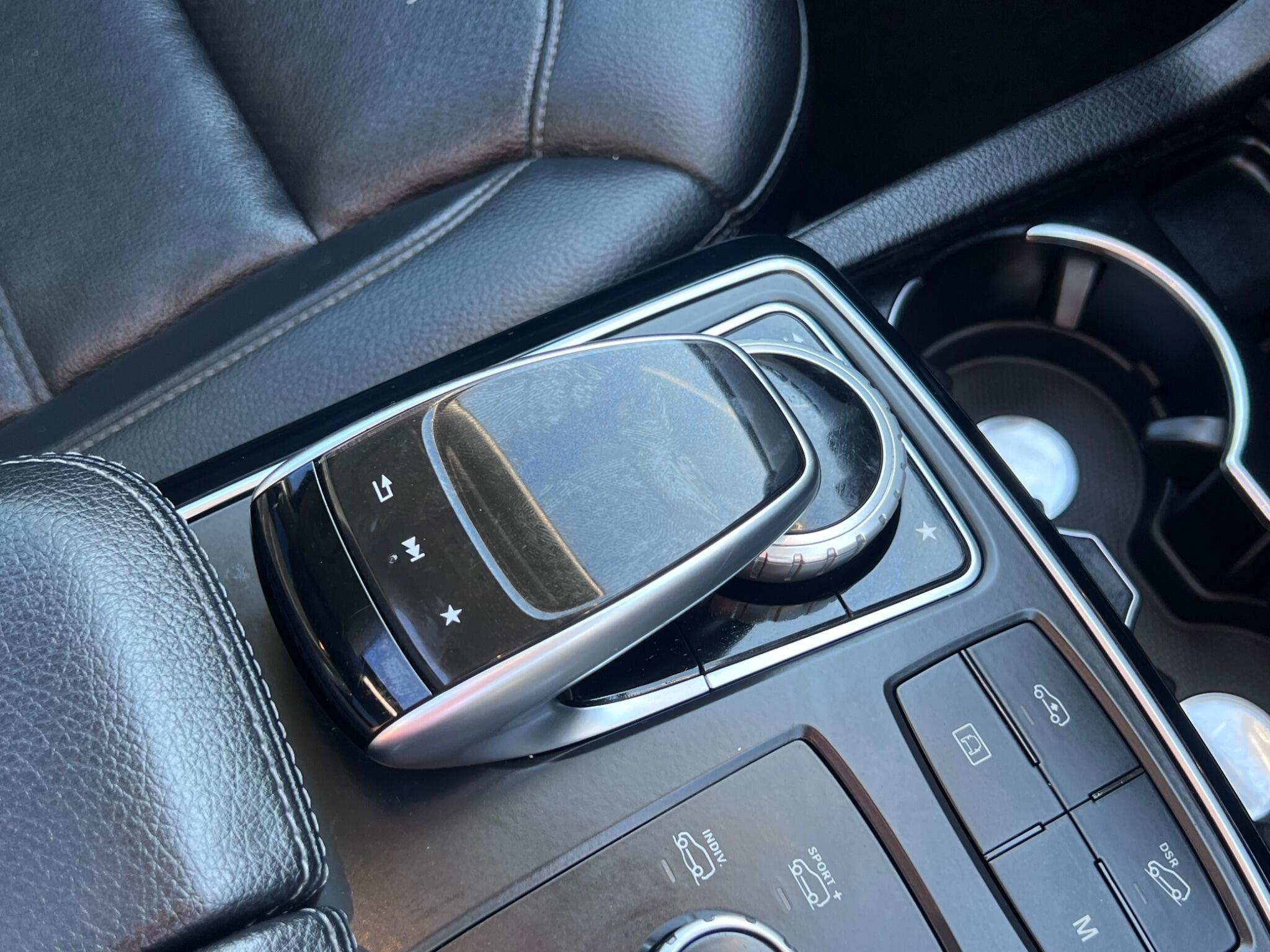 Mercedes-Benz Gle view 27