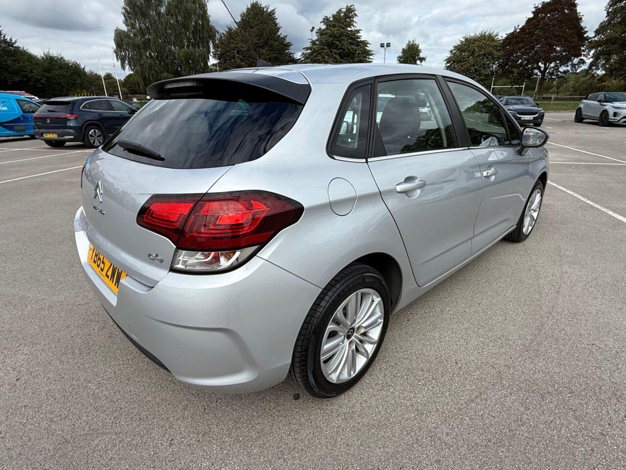 Citroen C4 view 44