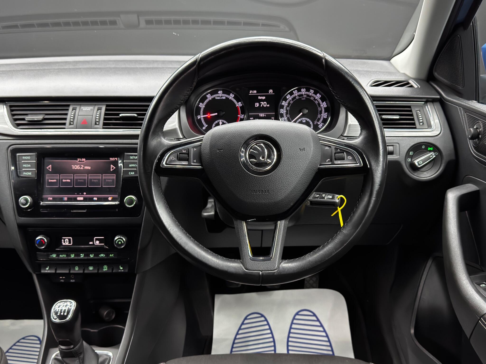 Skoda Rapid view 18