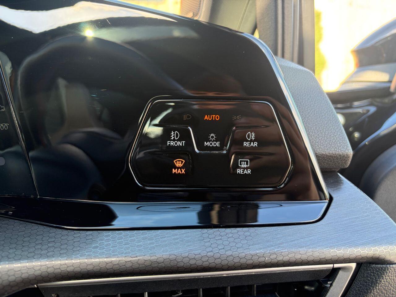 Volkswagen Golf view 29