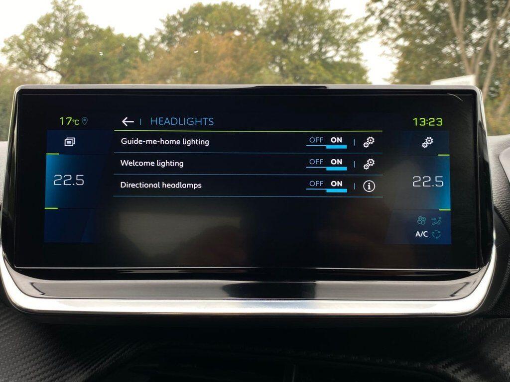 Peugeot E-2008 view 57