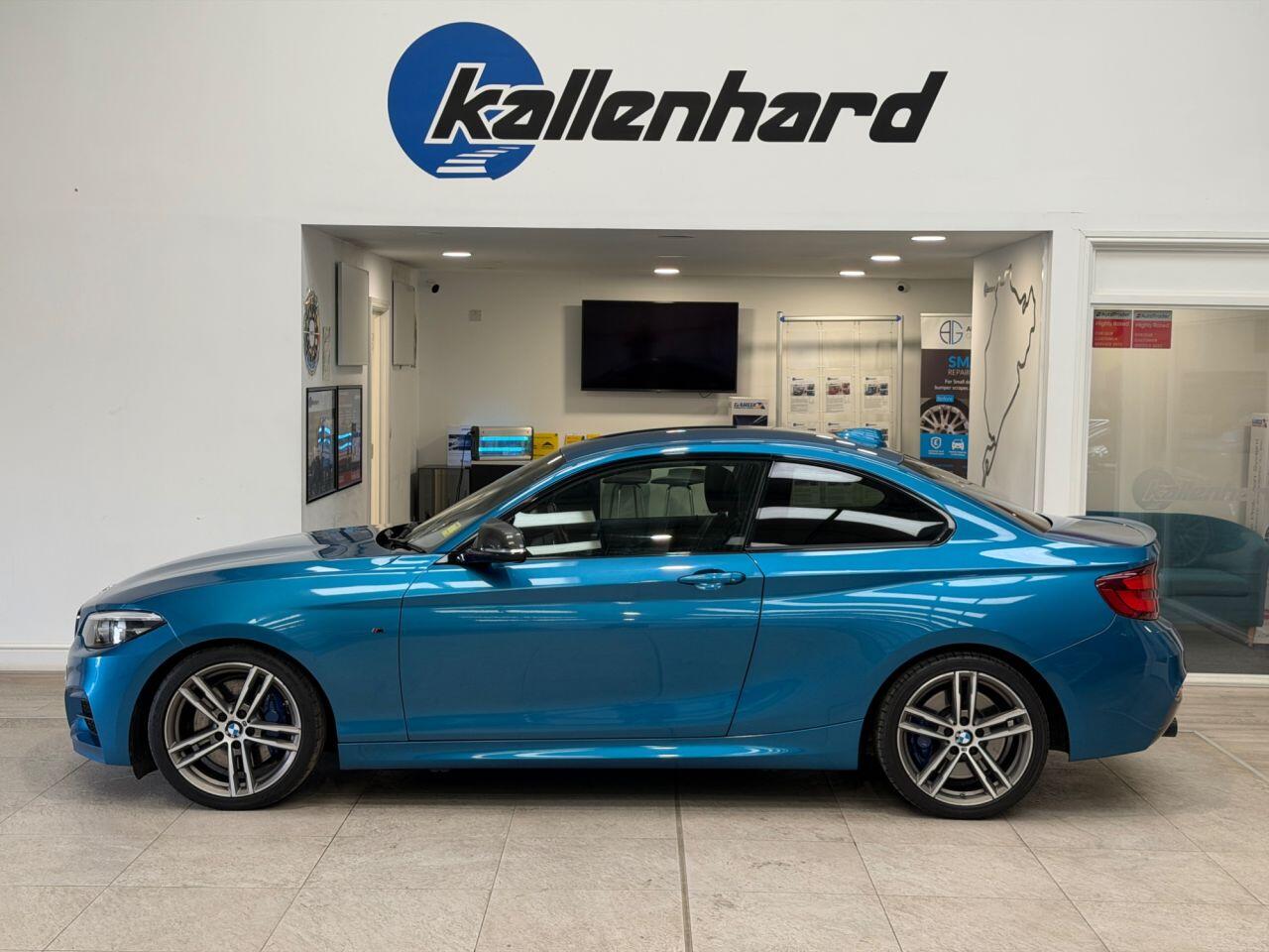 BMW 2 Series view 2