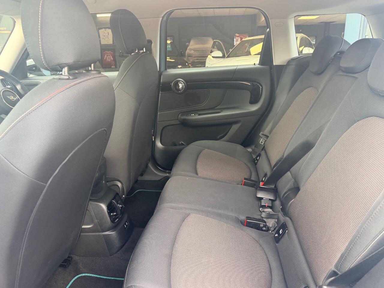 Mini Countryman view 37