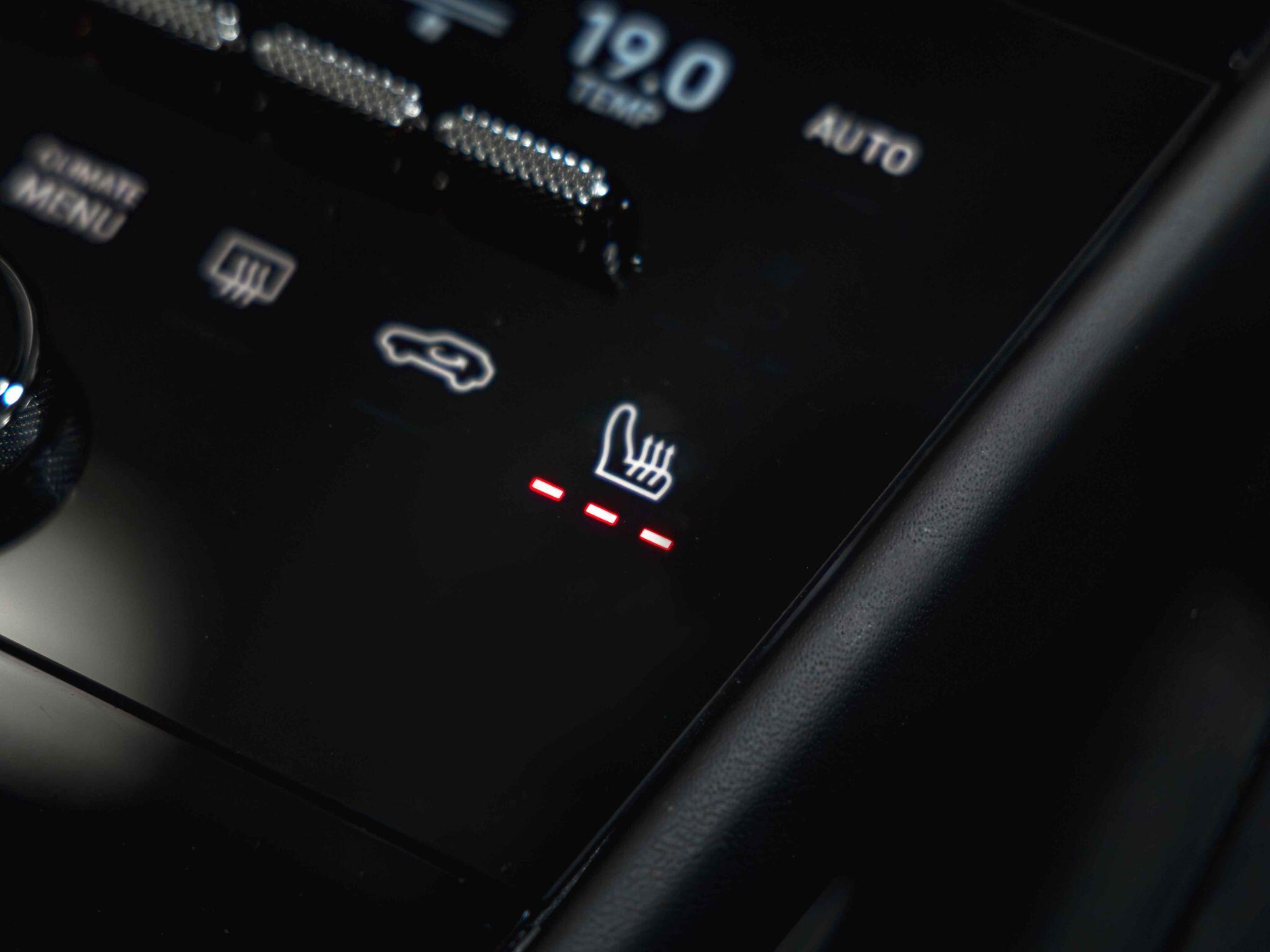 Porsche Cayenne view 24