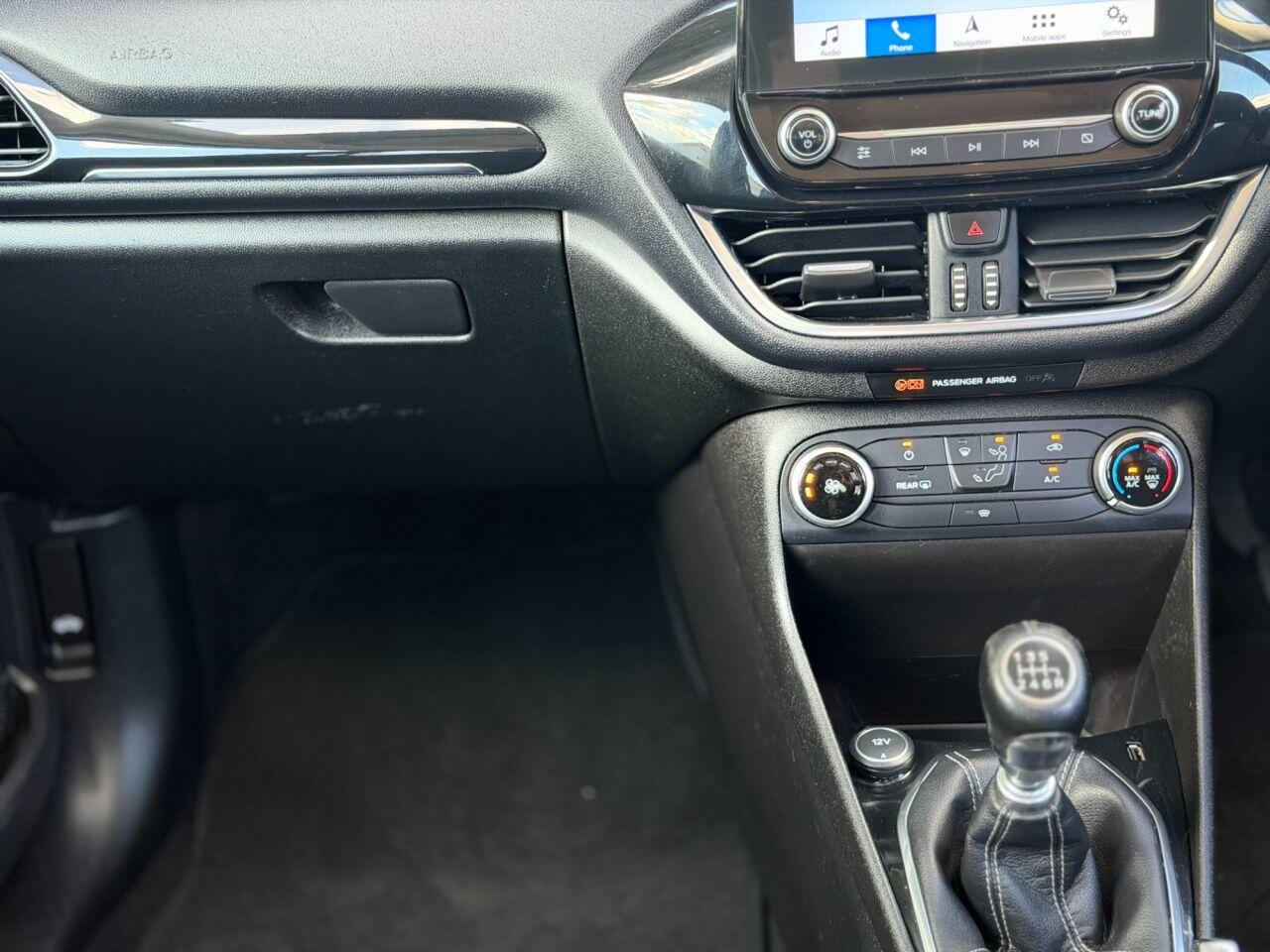 Ford Fiesta view 89