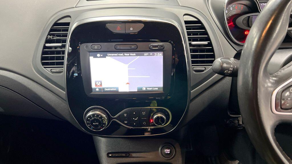 Renault Captur view 10