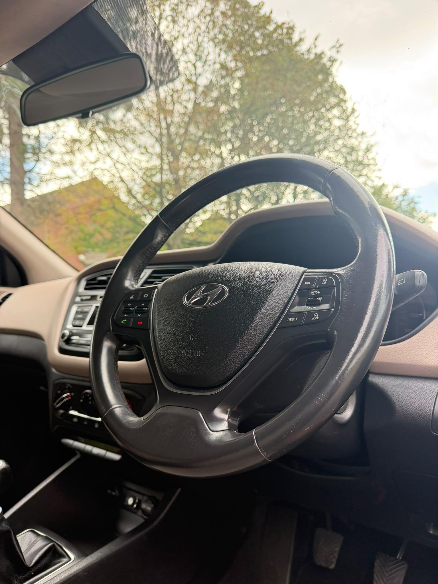 Hyundai I20 view 20