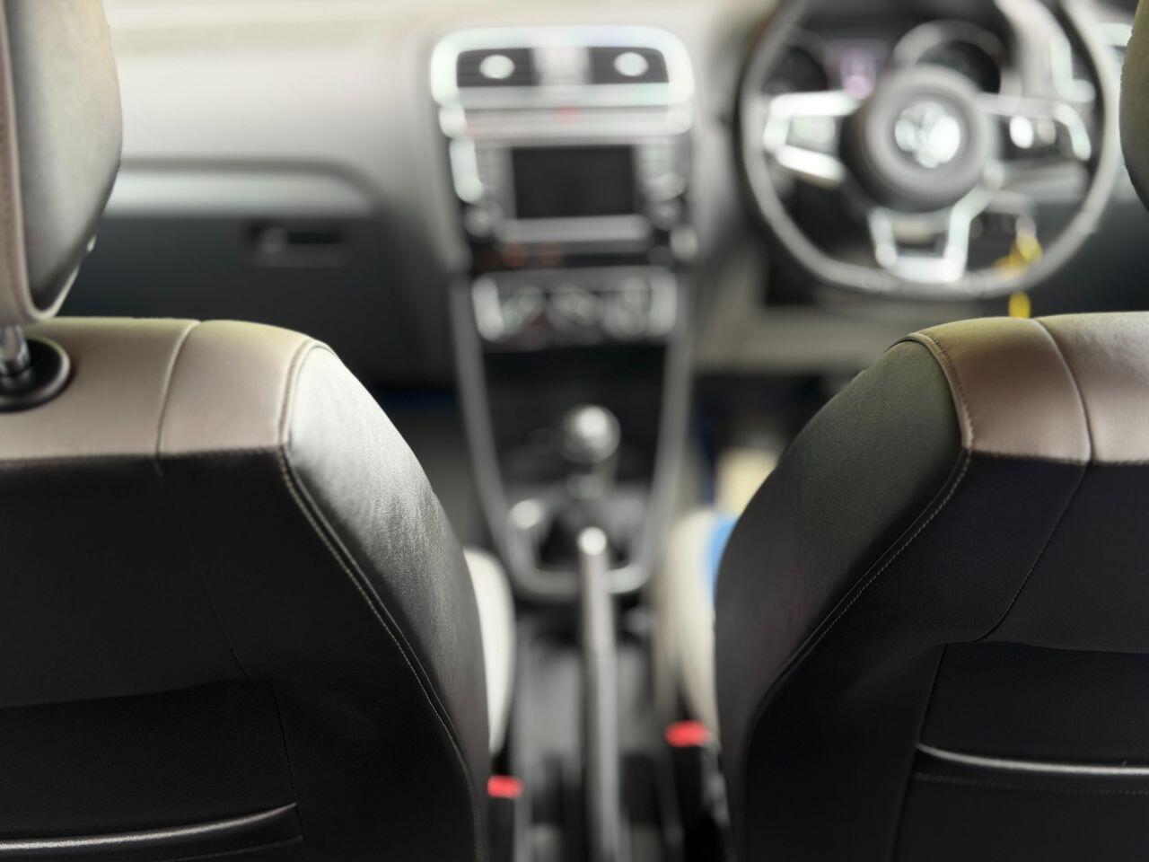 Volkswagen Polo view 32
