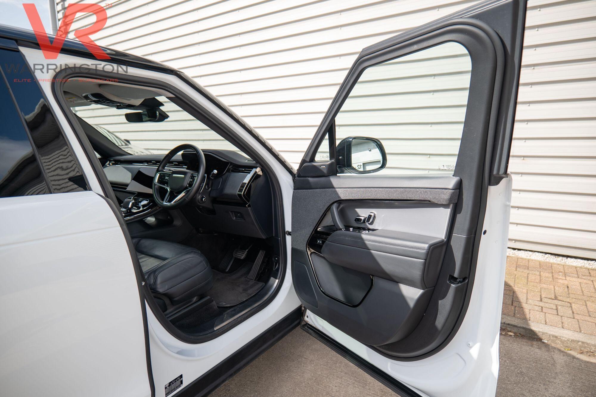 Land Rover Range Rover Sport view 21