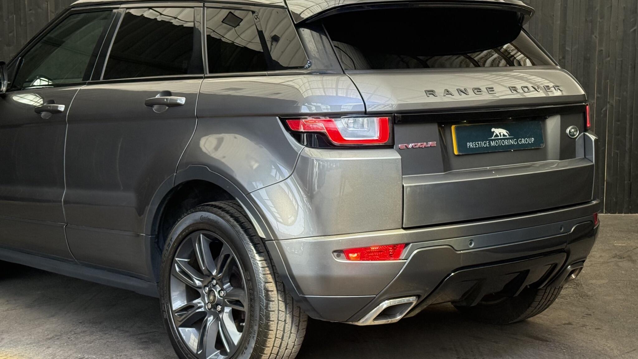 Land Rover Range Rover Evoque view 20