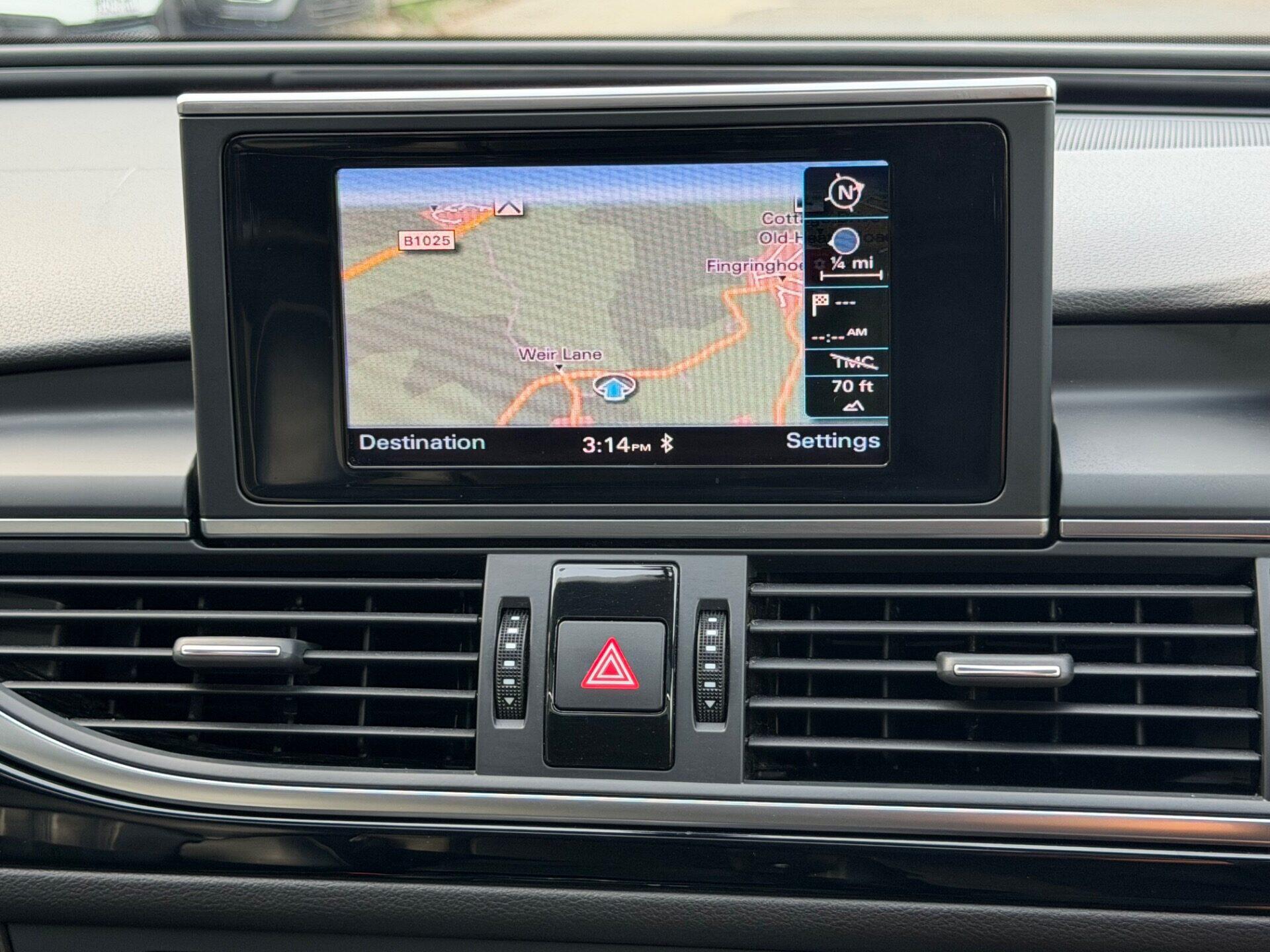 Audi A6 view 9