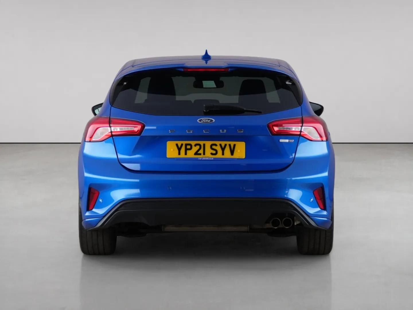 Ford Focus view 7