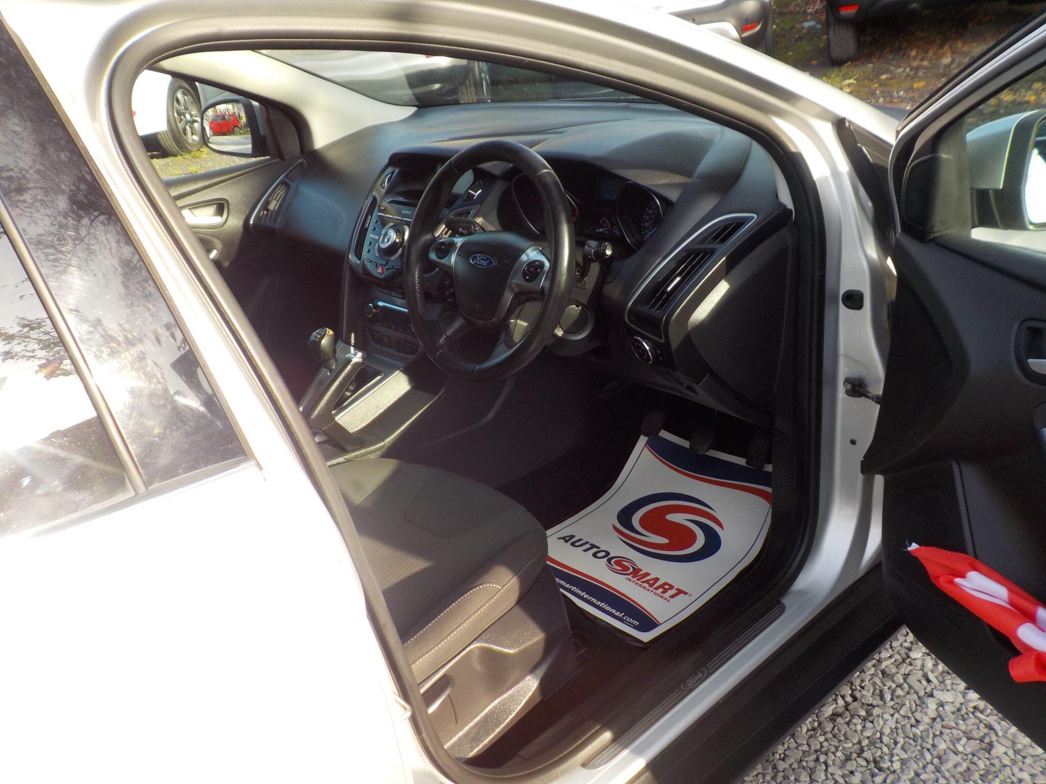 Ford Focus 1.6 TDCi Titanium Euro 5 (s/s) 5dr