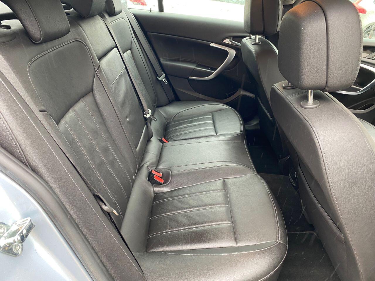 Vauxhall Insignia view 22