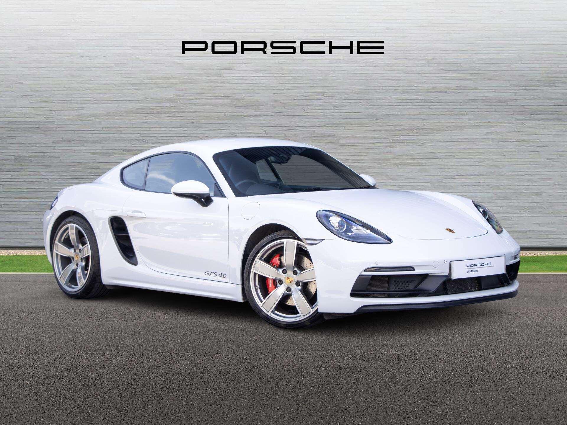 Porsche Cayman view 9