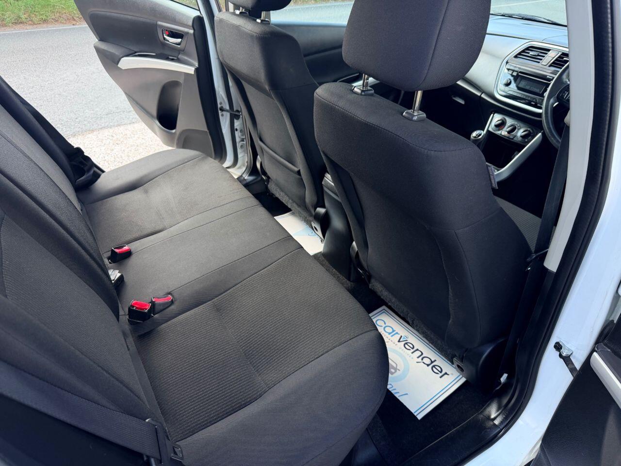 Suzuki SX4 S-Cross view 23