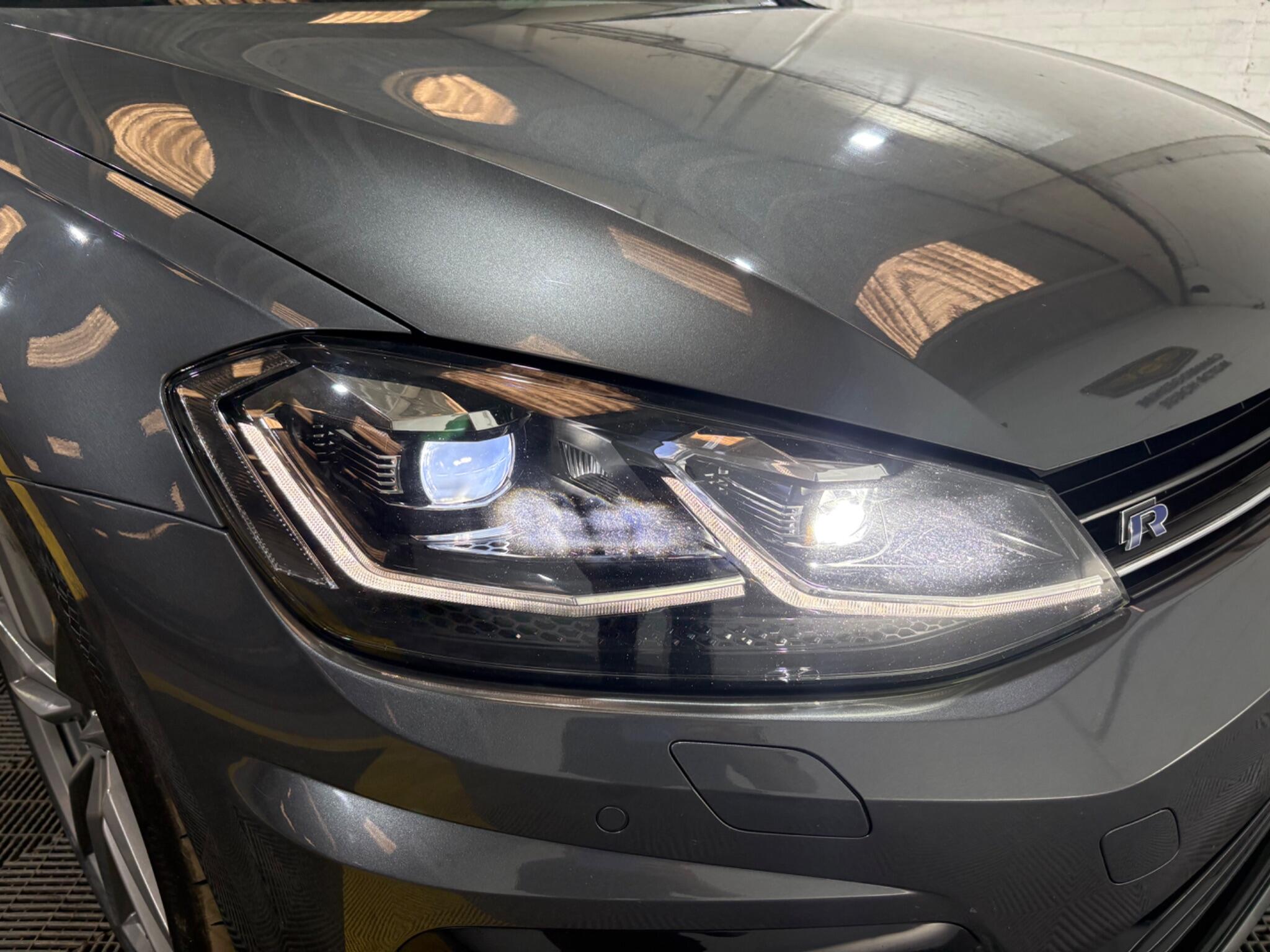 Volkswagen Golf view 60
