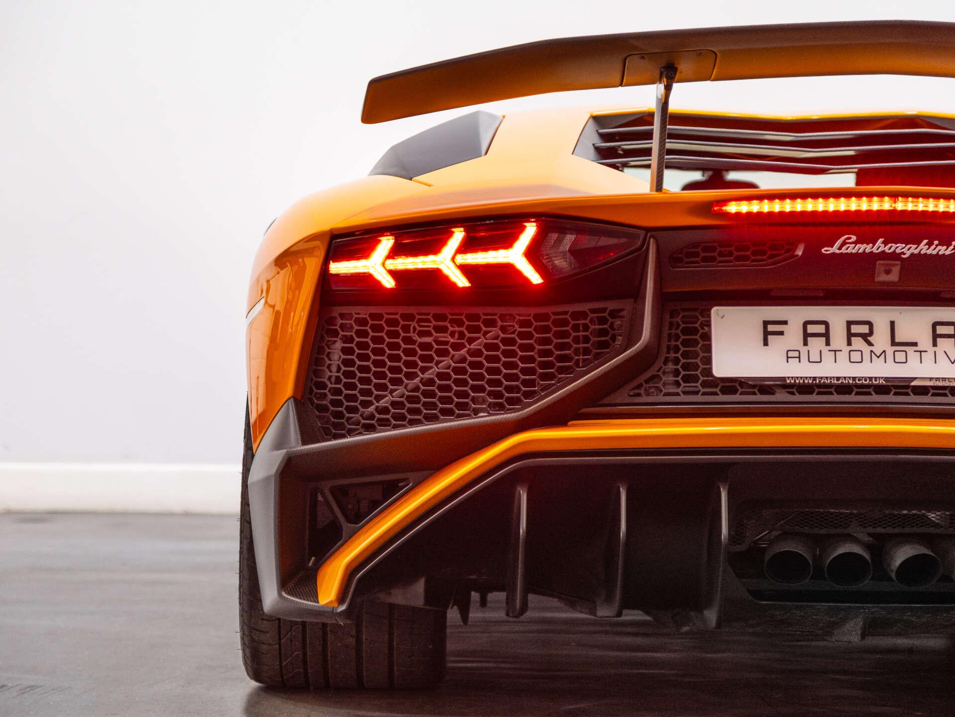 Lamborghini Aventador view 32