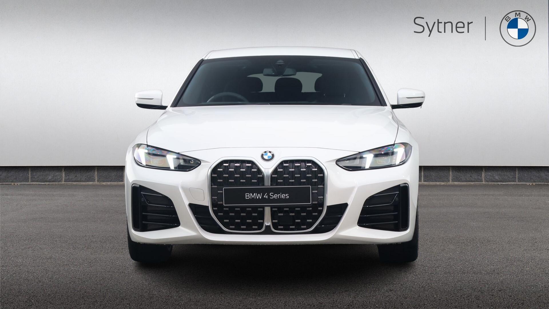 BMW 4 Series view 16