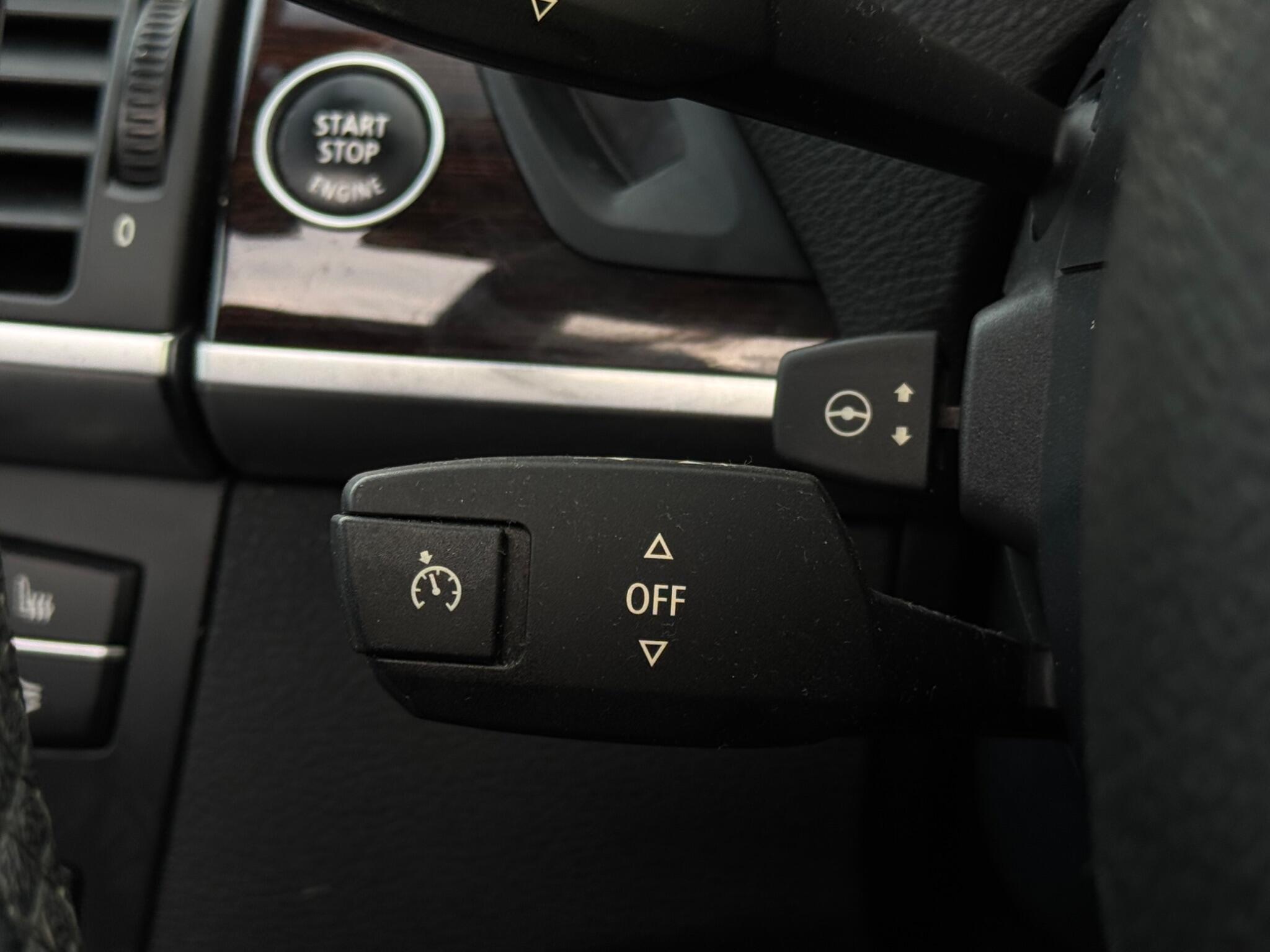 BMW X6 view 39