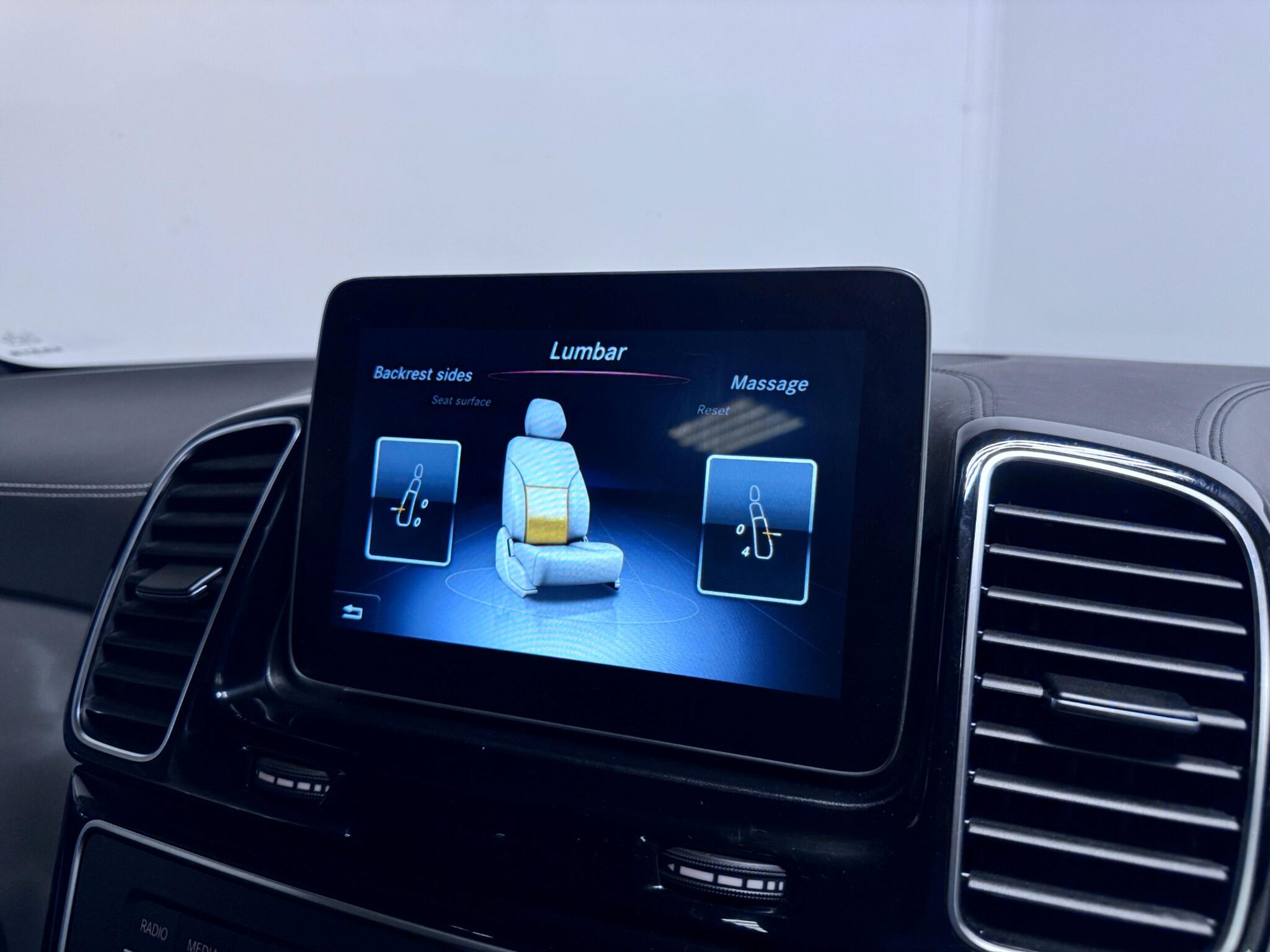 Mercedes-Benz Gle view 68