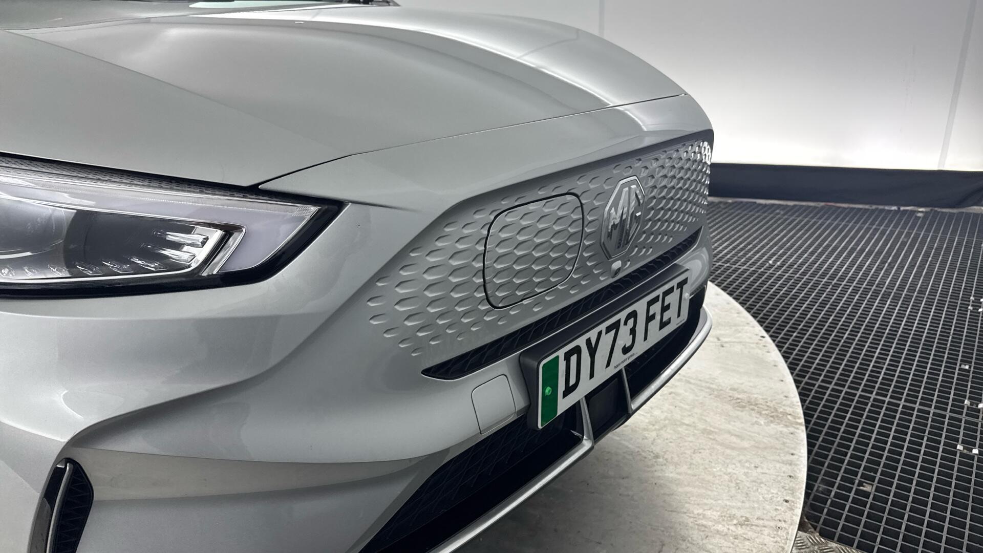 MG ZS view 26