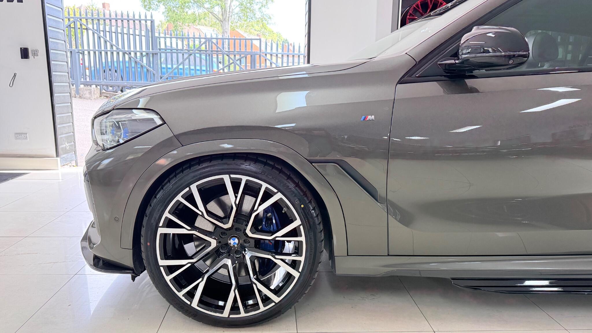 BMW X6 view 51