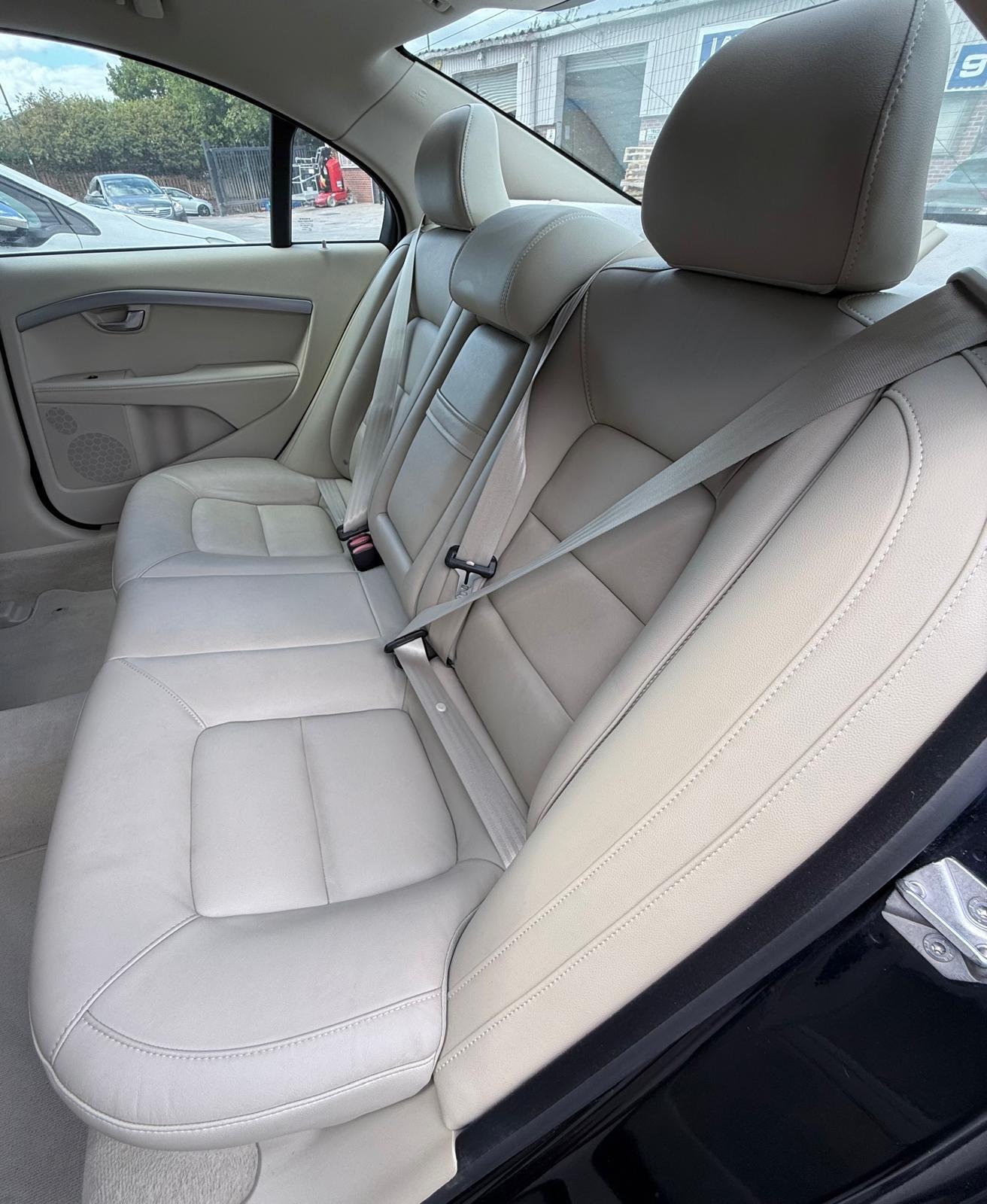 Volvo S80 view 72