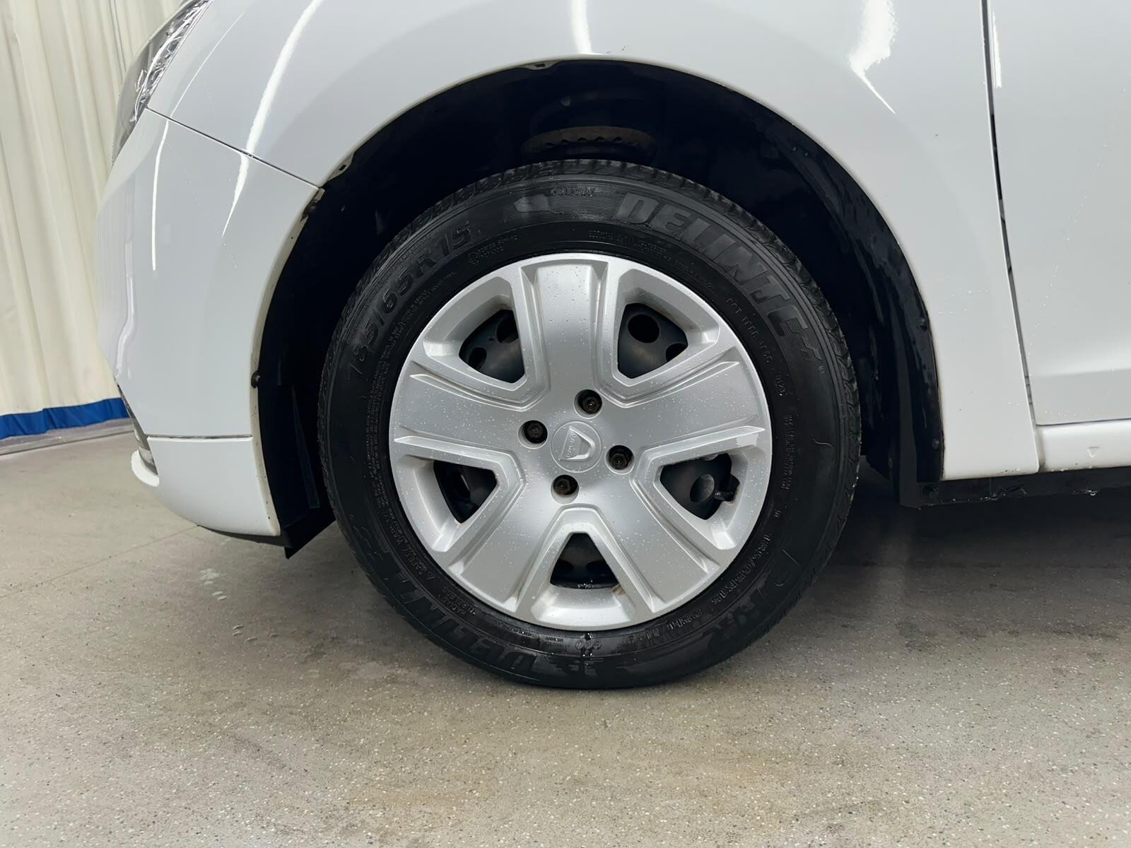 Dacia Sandero view 19