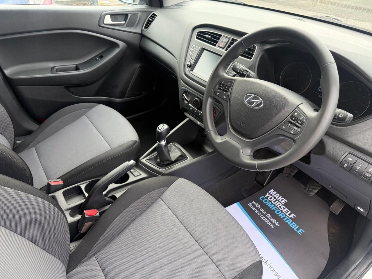 Hyundai I20 view 11
