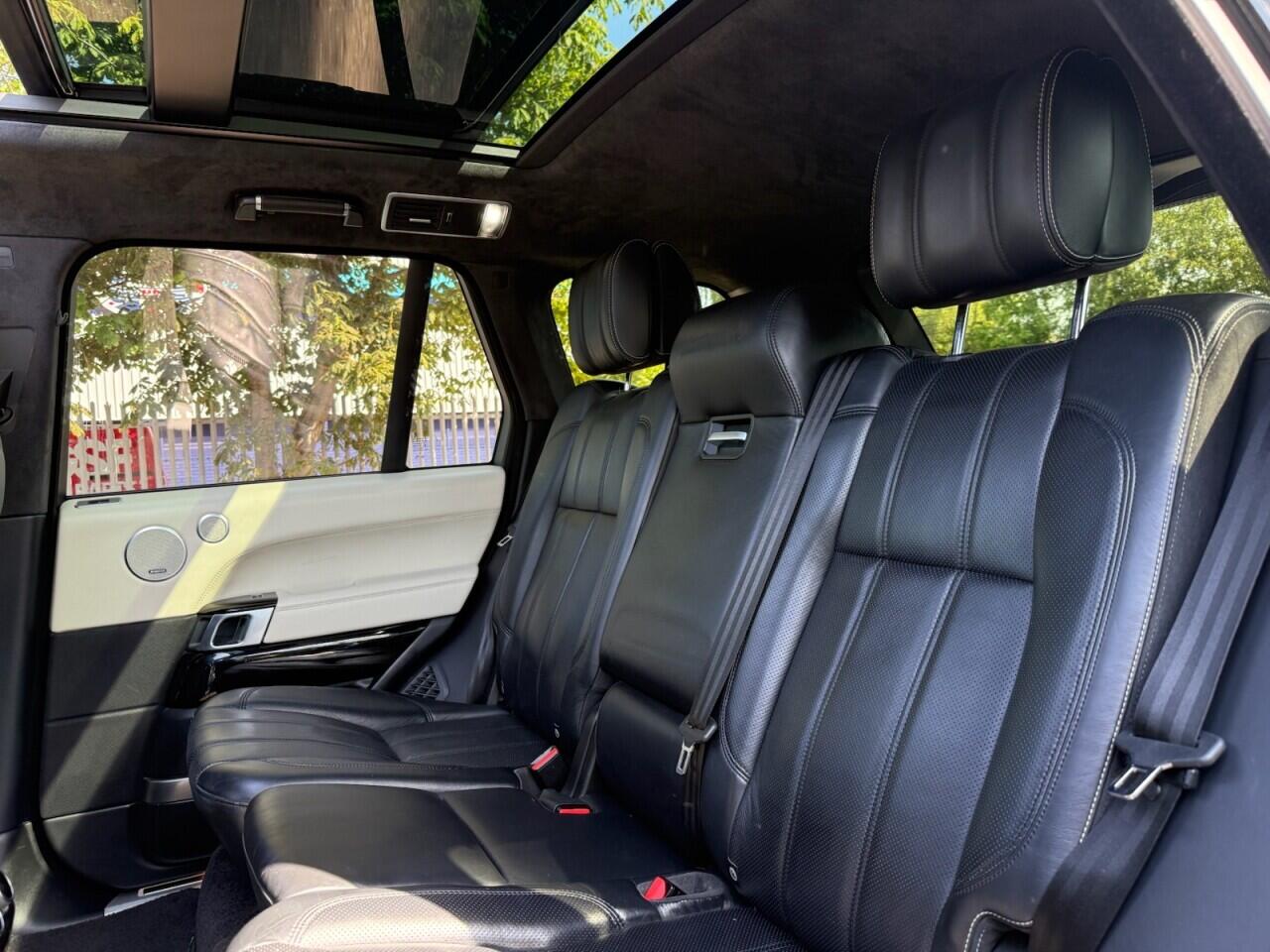 Land Rover Range Rover view 41