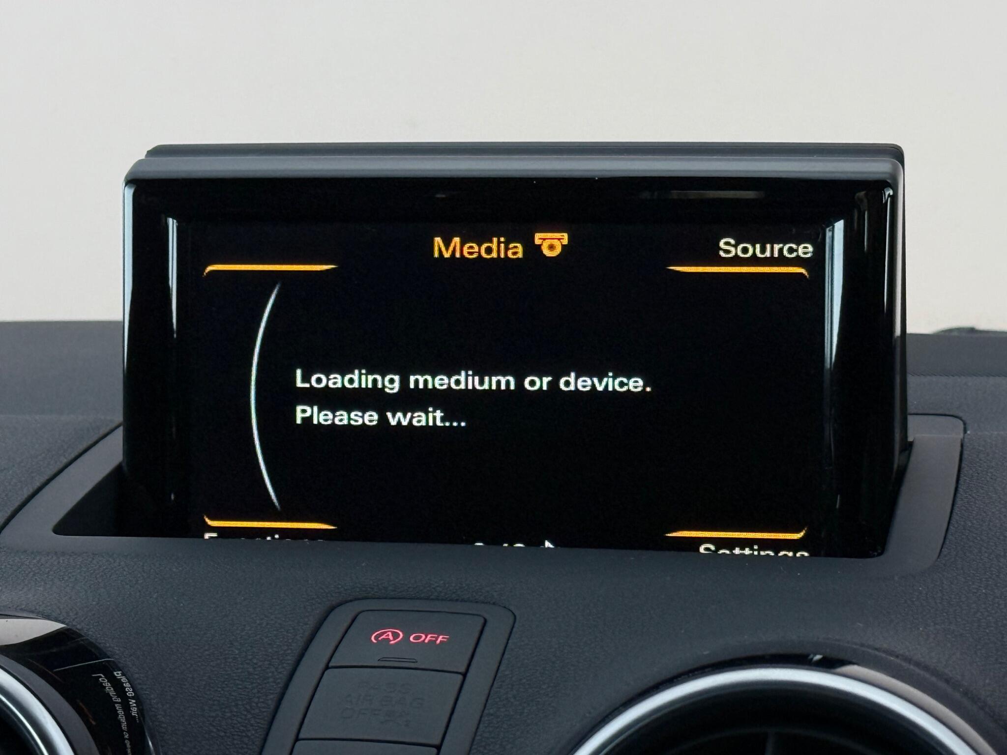 Audi S1 view 21