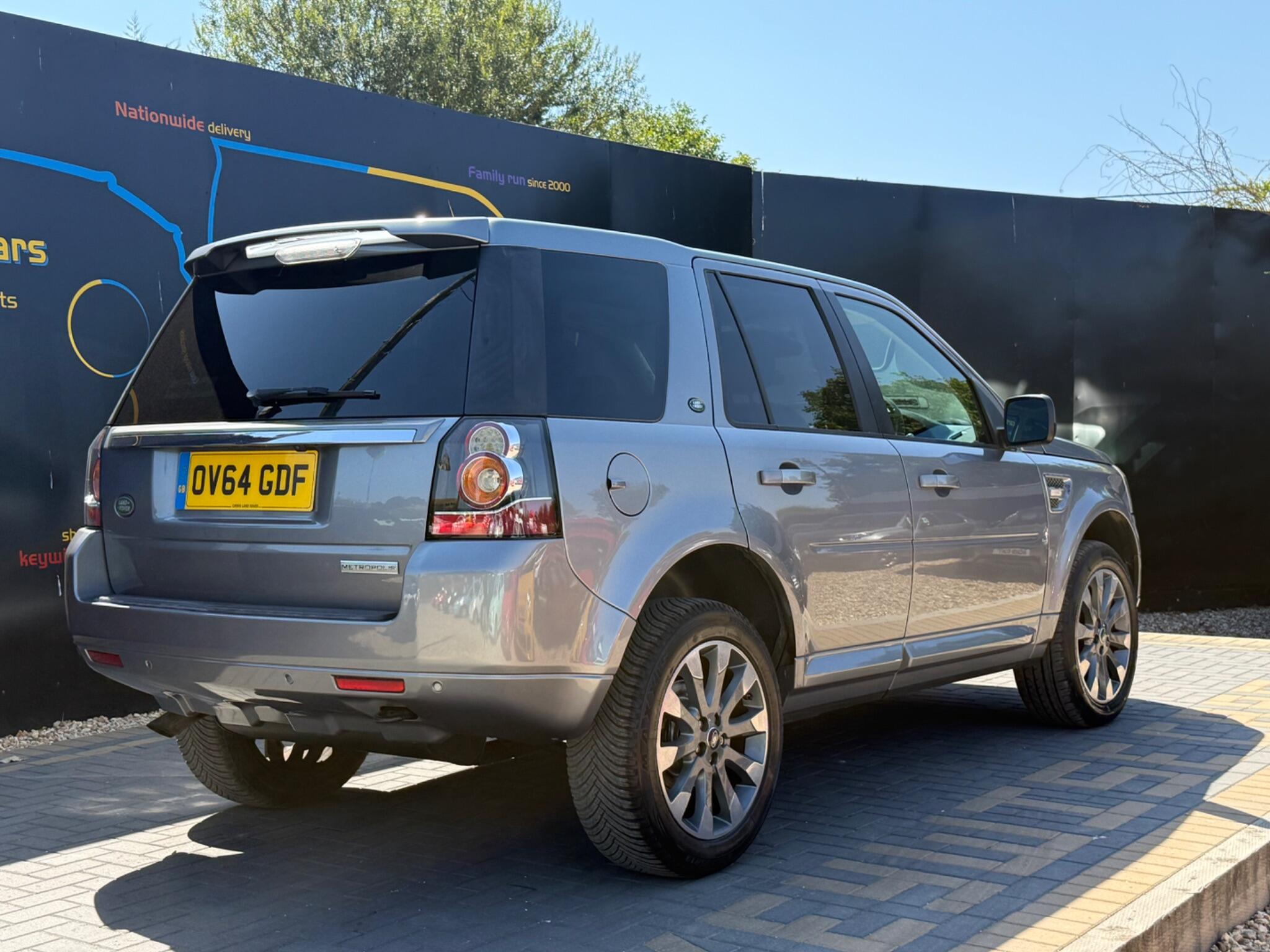 Land Rover Freelander view 6